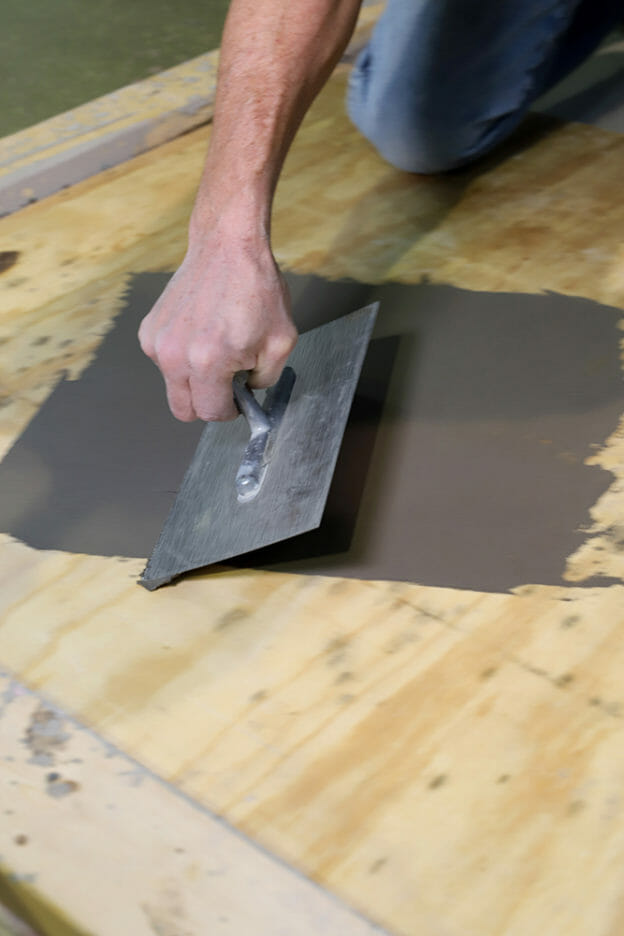 Introducing ARDEX FEATHER FINISH® XF™ ARDEX Americas