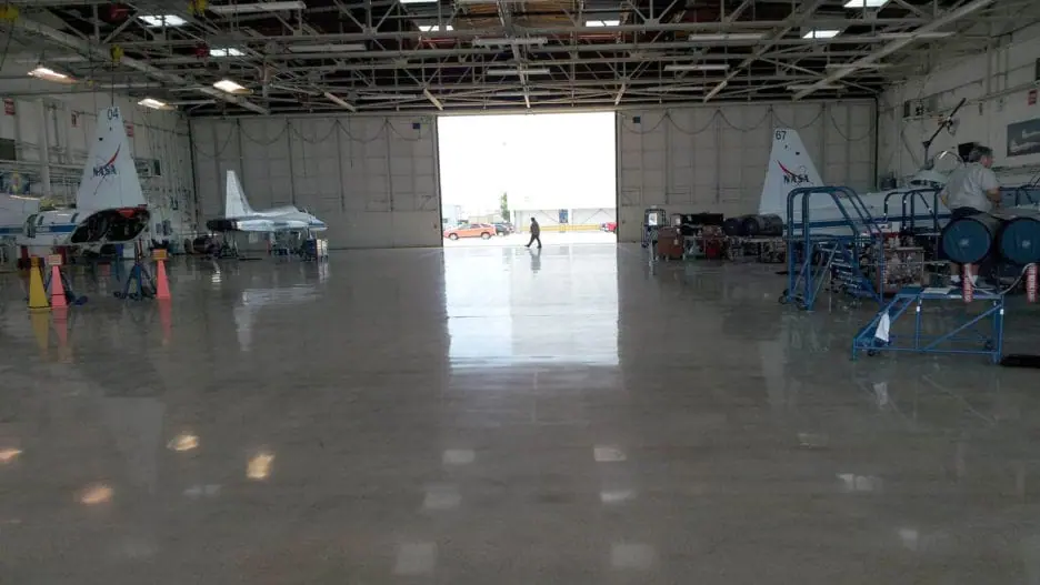 航空機・ヘリコプター Daron Airport with maintenance hangar Daron United States of America Air Force One Airport with